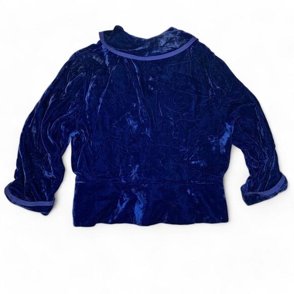 Vintage Gloria Swanson by Forever Young Blue Velvet Button Up Coat - Picture 13 of 13